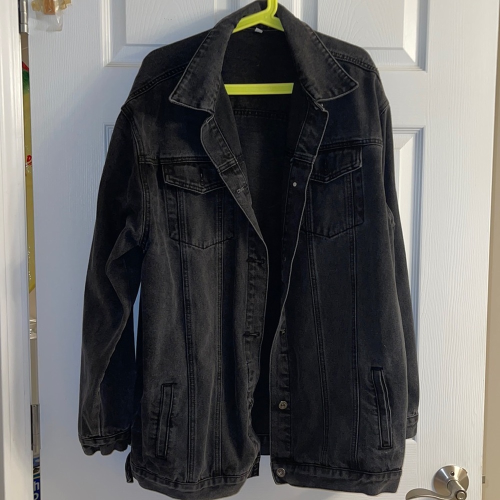 Oversized Black Denim Jacket